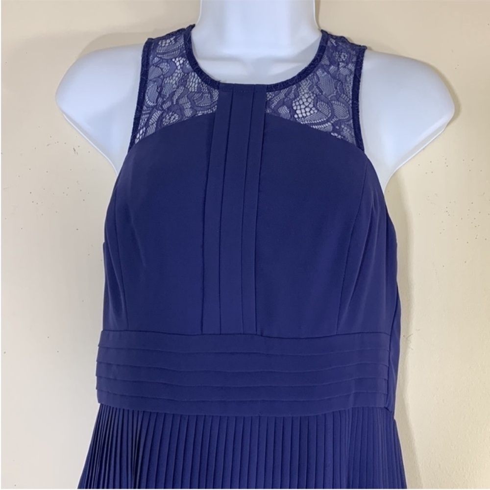BCBGeneration Lace & Pleat Maxi Chiffon Dress with Front Split. 6. NWT. $178! - Picture 5 of 16
